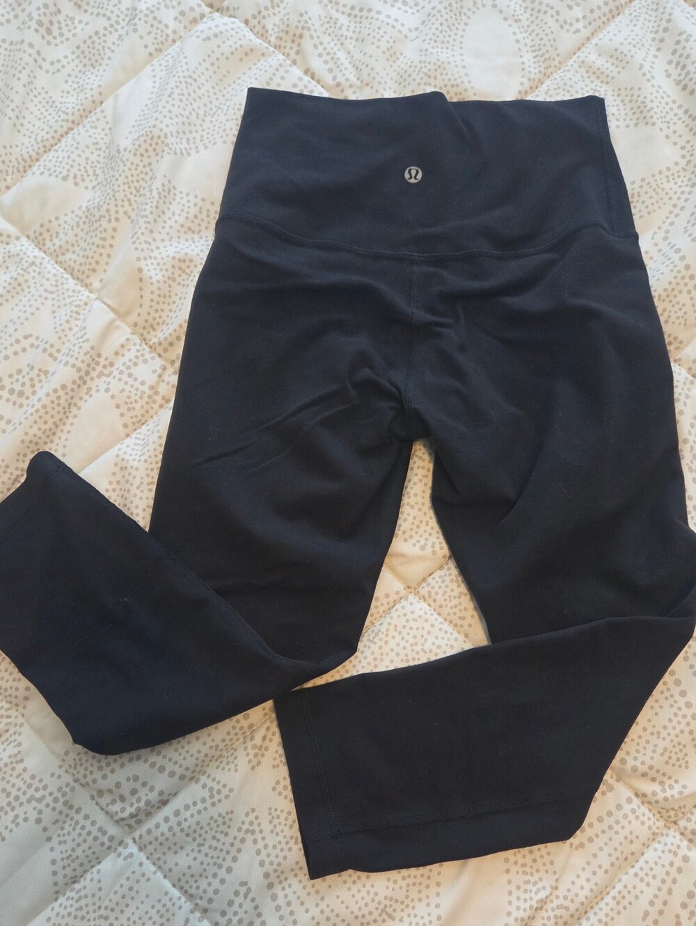 Lululemon Women's Black High-Rise Active Leggings